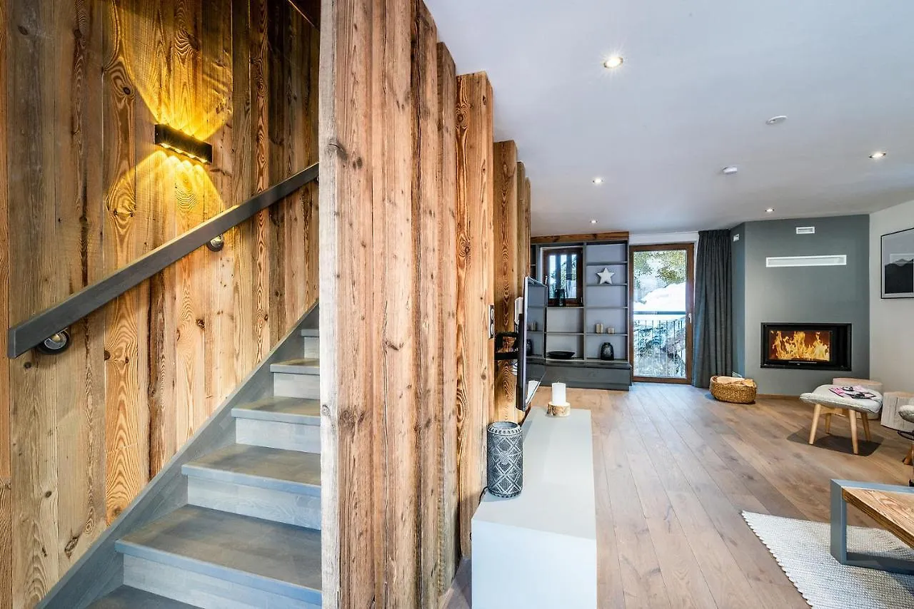 Apartment Le Globe Argentiere Chamonix - By Emerald Stay
